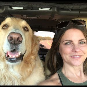 Meet your Posher, Holly